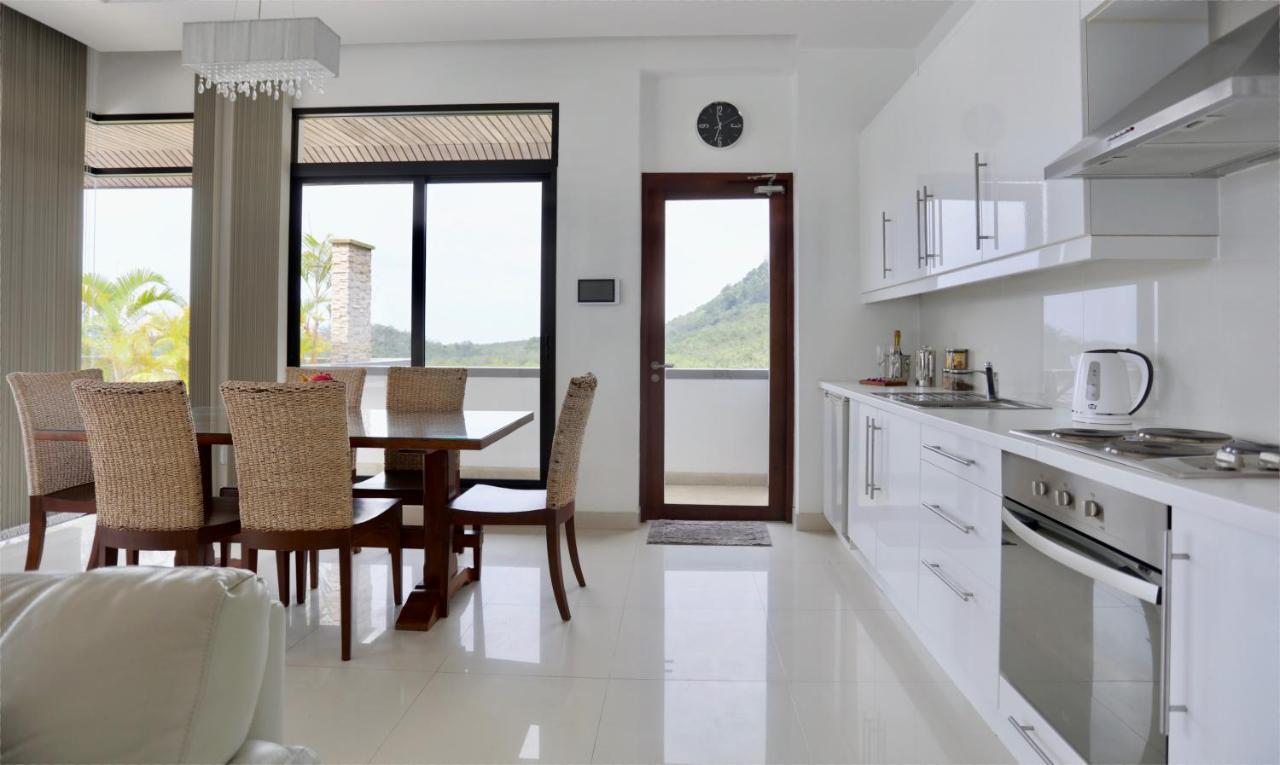 Kulraya Villas - Luxury Serviced Pool Villas Ko Lanta Buitenkant foto